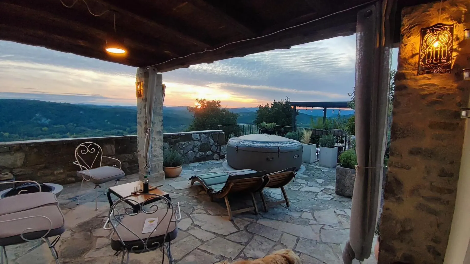 Apartment Amazing Studio Casa Fermeglia With Private Jacuzzie And Perfect Panoramic View Roc Croatia