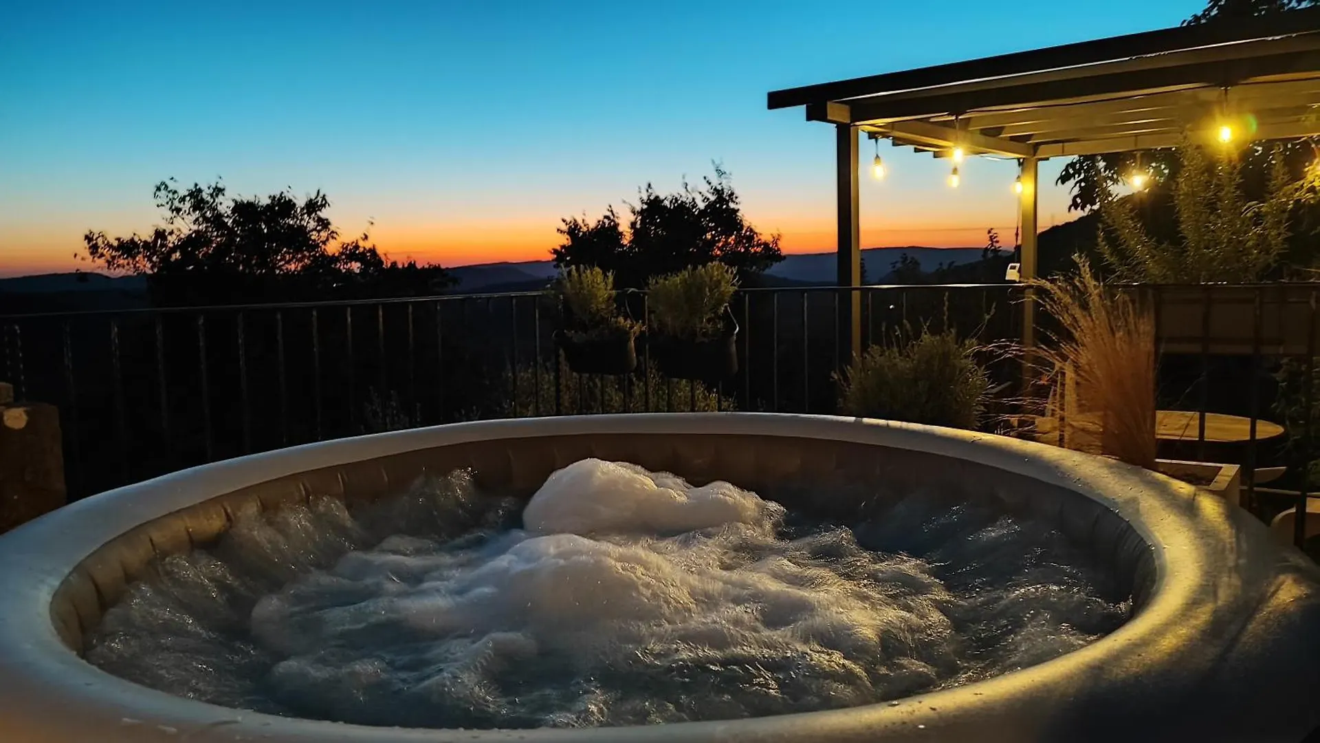Amazing Studio Casa Fermeglia With Private Jacuzzie And Perfect Panoramic View Roc